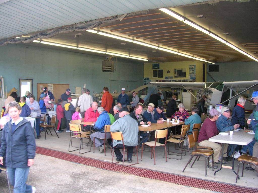 Breakfast at CYJ3